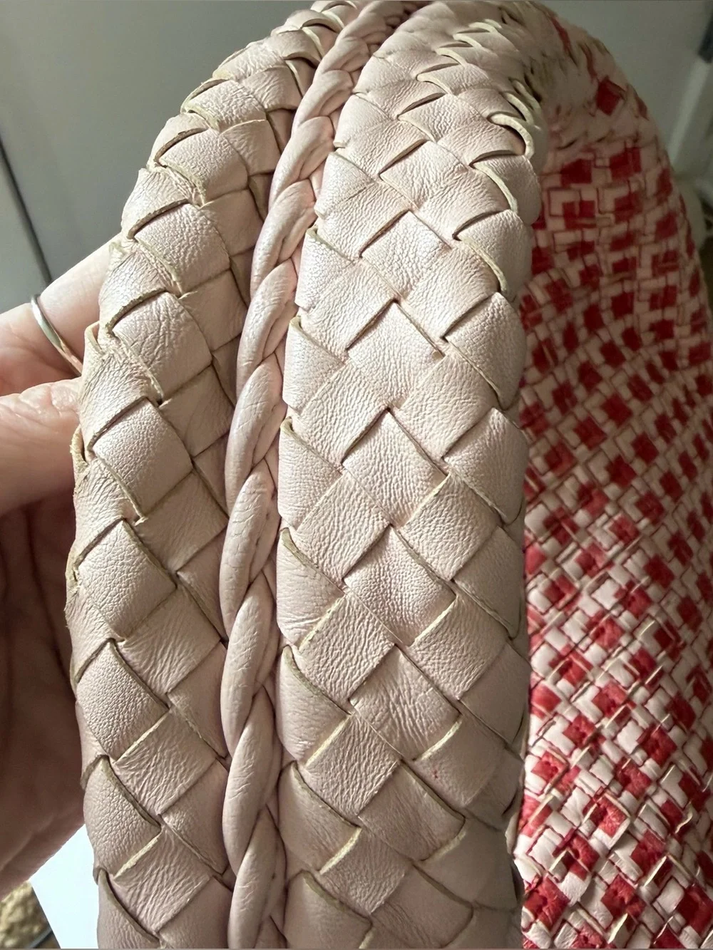 Bottega Veneta Large Veneta Hobo Pink Red Bicolor Intrecciato Leather